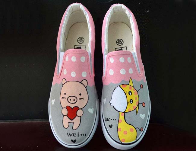 Love Cute Pig Cartoon Cat Canvas Shoes on Luulla